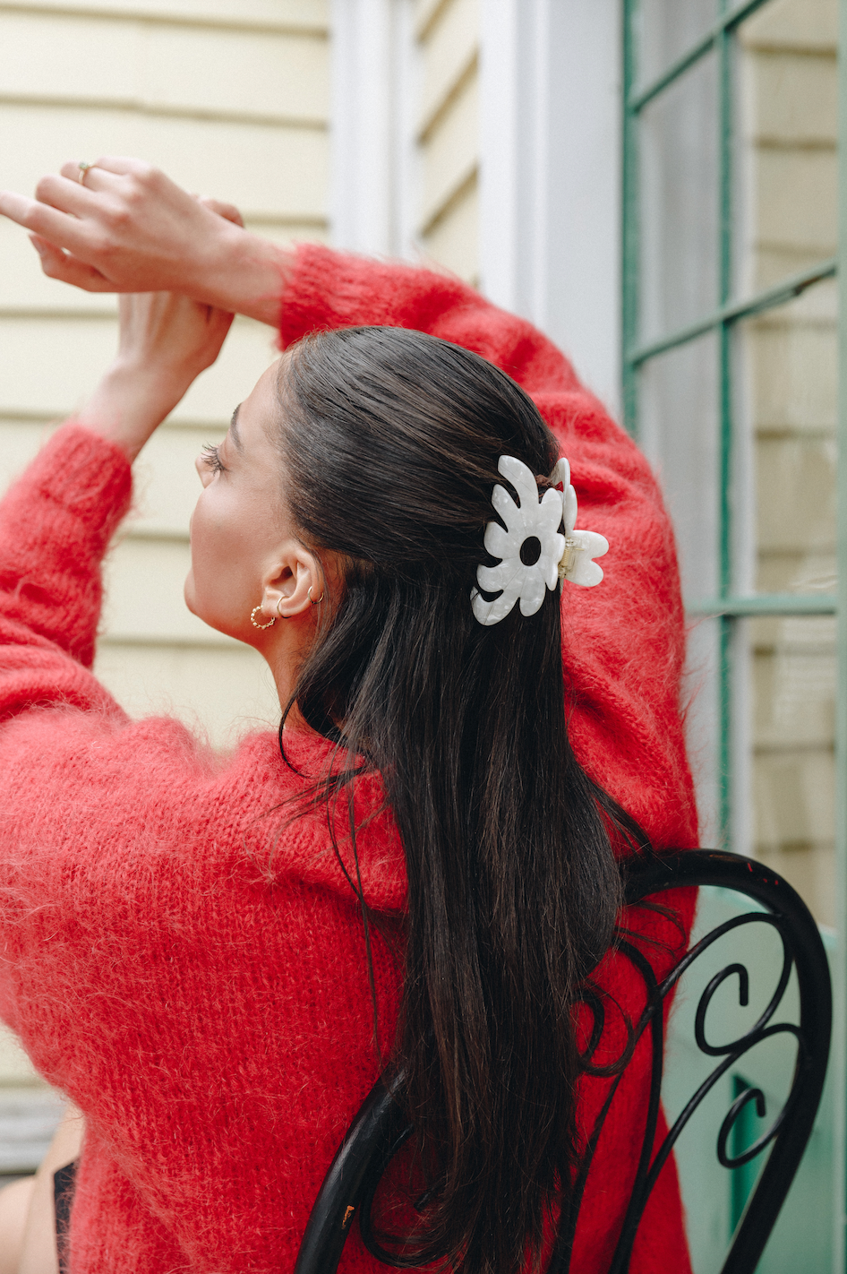 Rebekah in Classic Pearl