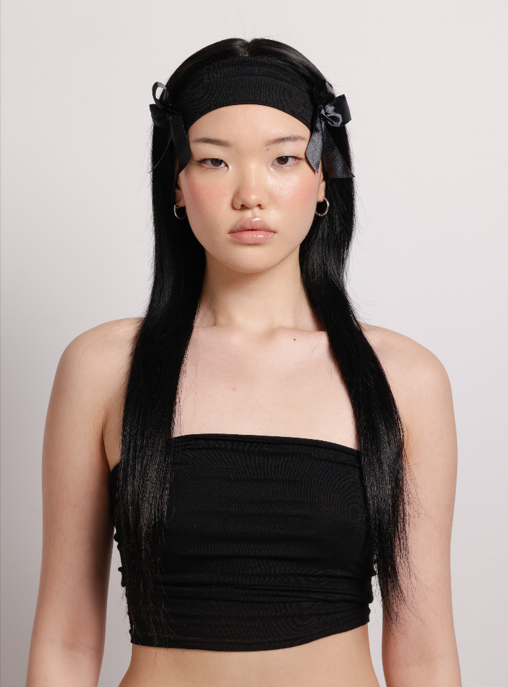 Bow Me a Kiss in Liquorice