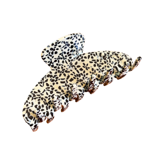 Elle Claw Clip in Vanilla Bean