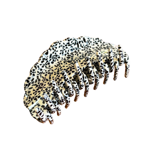 Jenny Claw Clip in Vanilla Bean