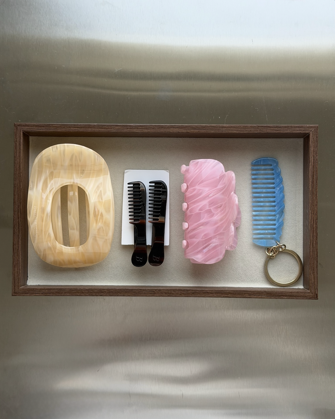 Seanie Comb Keyring in Blue Raspberry