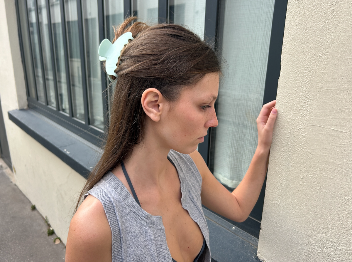 Elle Claw Clip in Honeydew