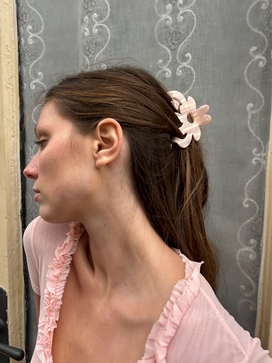 Rebekah Claw Clip in Strawberries & Cream